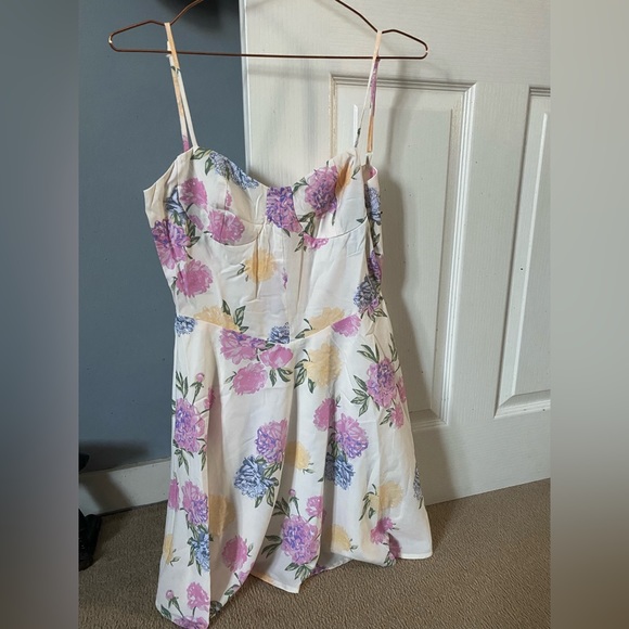 SHEIN floral dress - Picture 2 of 2